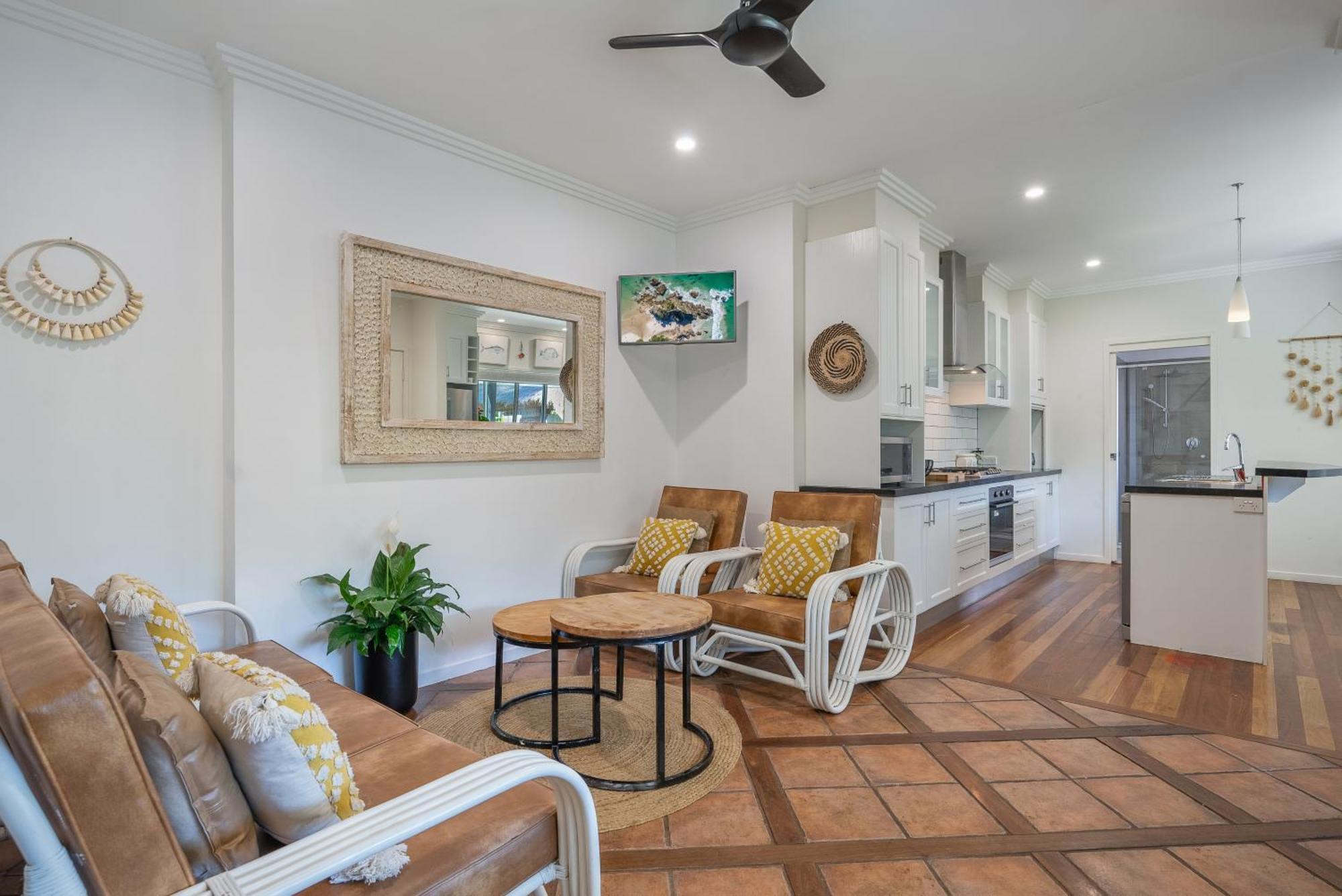 Azur Byron Bay Otel Dış mekan fotoğraf